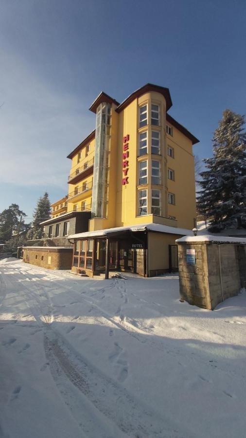 Pensjonat Henryk Krynica-Zdrój Exterior foto