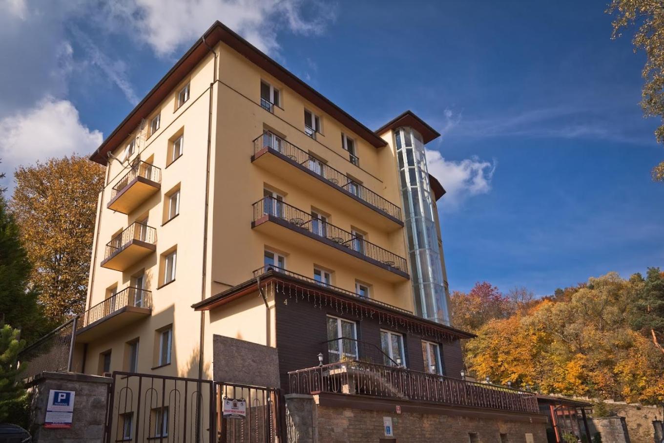 Pensjonat Henryk Krynica-Zdrój Exterior foto